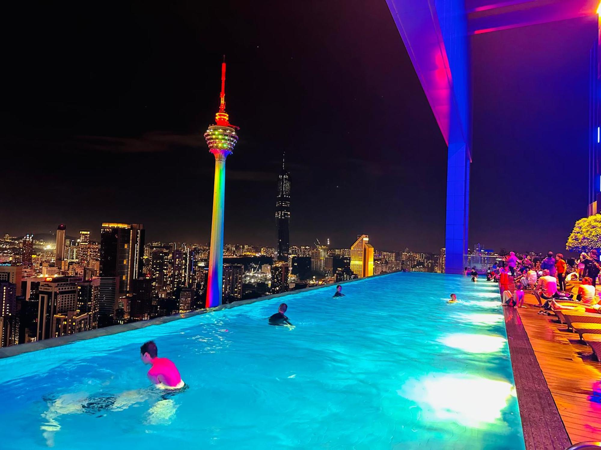 Platinum Klcc By Rainbow Suites クアラルンプール エクステリア 写真