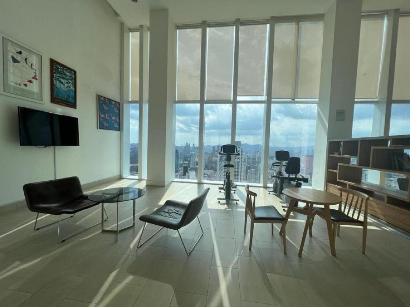 Platinum Klcc By Rainbow Suites クアラルンプール エクステリア 写真